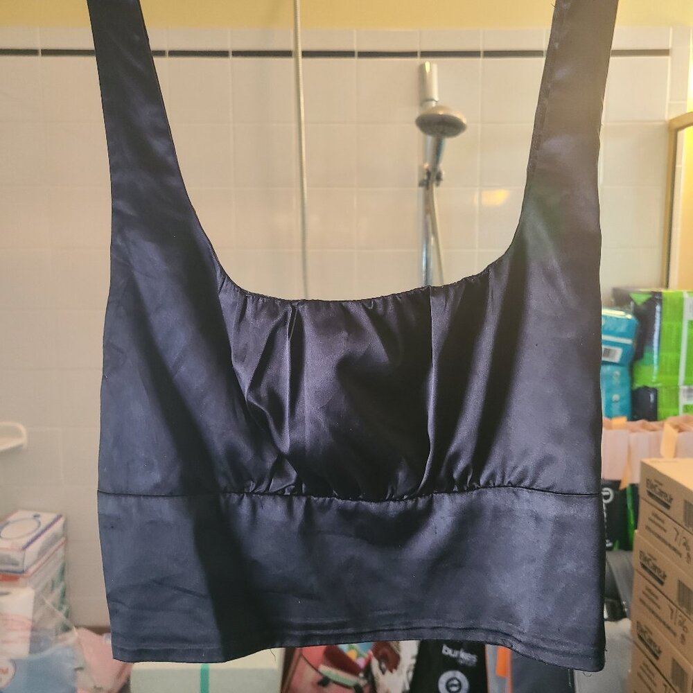 Black Crop top
